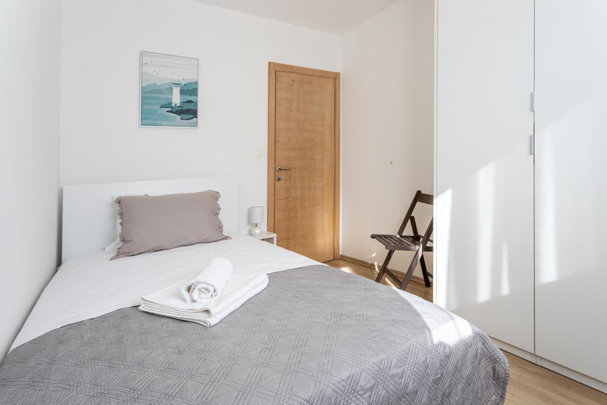 Ana Perfect For Families With Kids And Groups,house With Heated Pool Podstrana